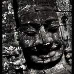 angkorface2.jpg