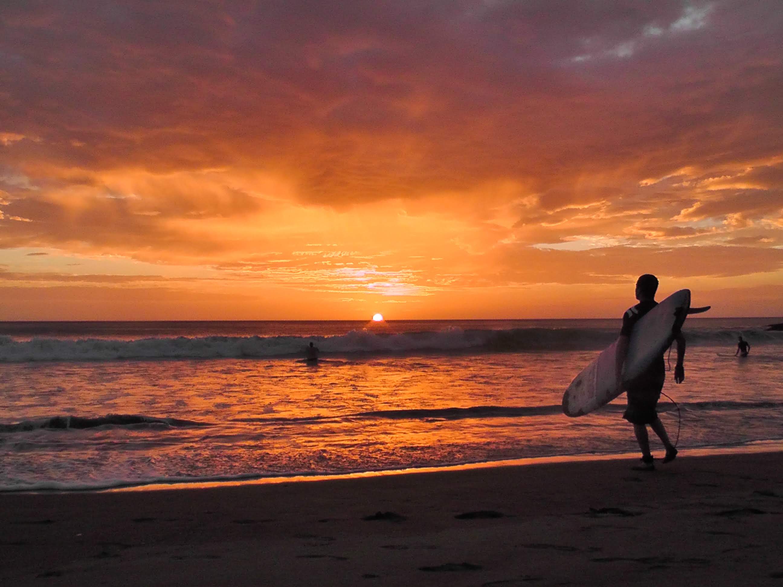 Sunset surf, Costa Rica