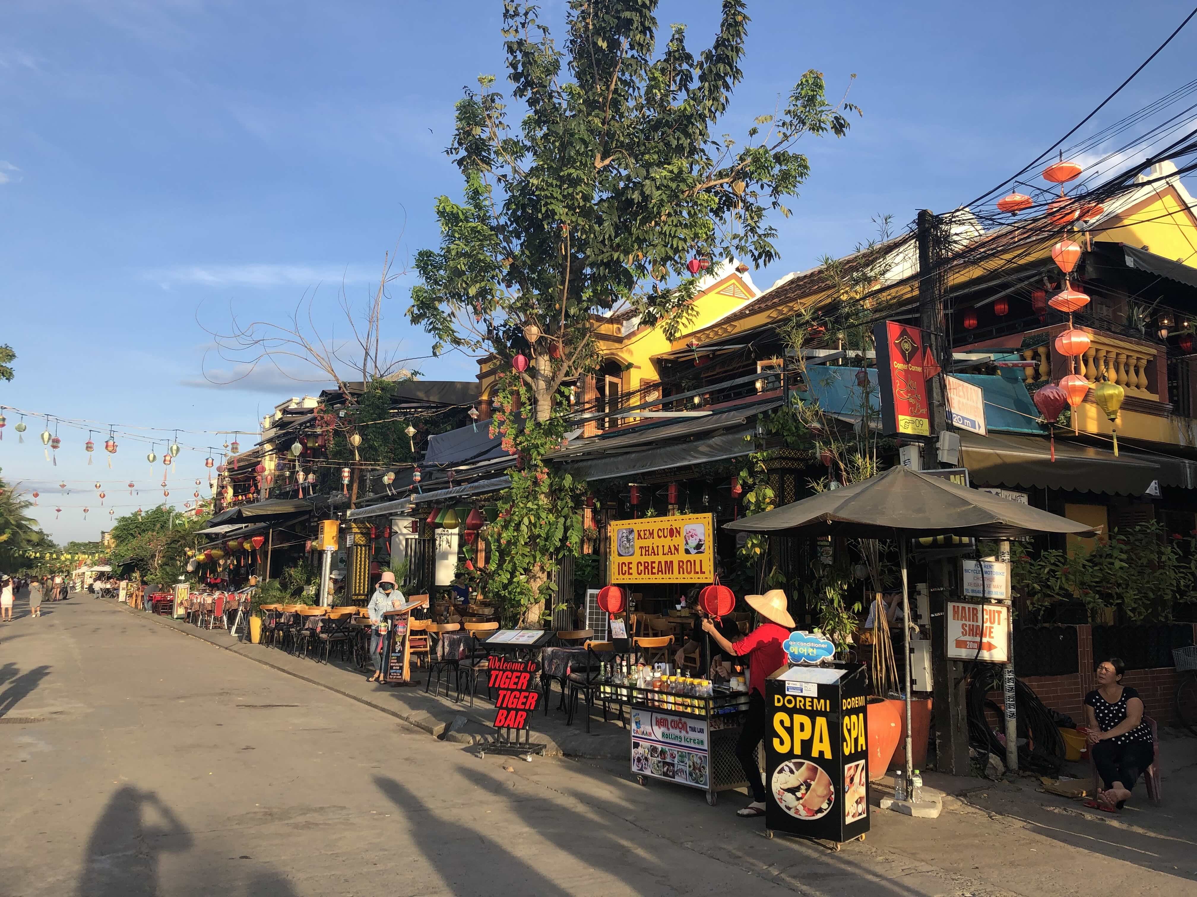 Hội An street, Vietnam